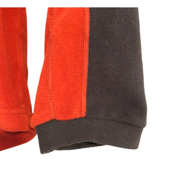 Mountain Hardware Half Zip Fleece Pullover Top Mens’ with flaw, Size Medium - Picture 6 of 12